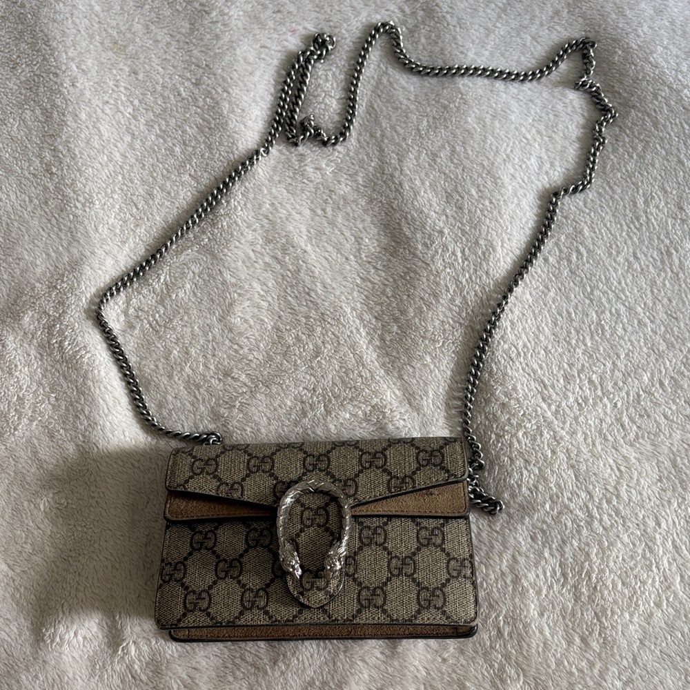 Gucci Supreme Dionysus Super Mini Bag